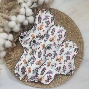 MAHA Organic Reusable Cloth Pads